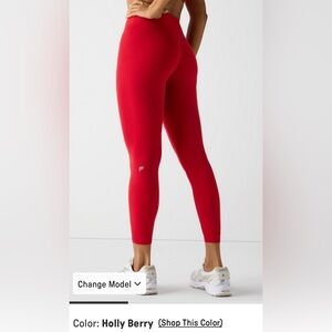 Fabletics No Seam Pureluxe 7/8 Leggings